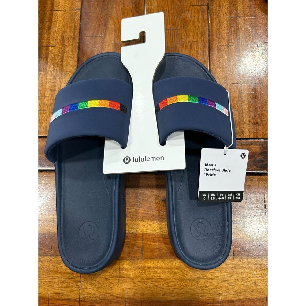 Lululemon MEN Restfeel slide *PRIDE #9